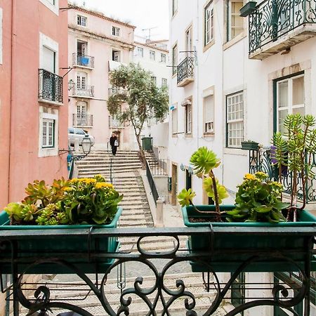 Joivy Charming Apt Near Fado Museum Lisbon Luaran gambar