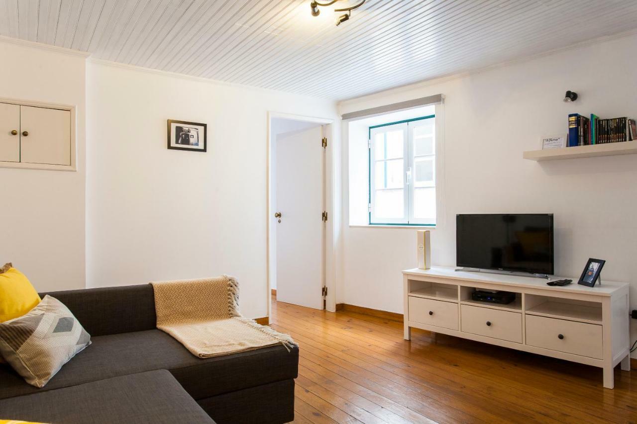 Joivy Charming Apt Near Fado Museum Lisbon Luaran gambar