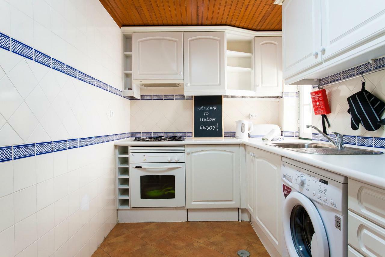 Joivy Charming Apt Near Fado Museum Lisbon Luaran gambar